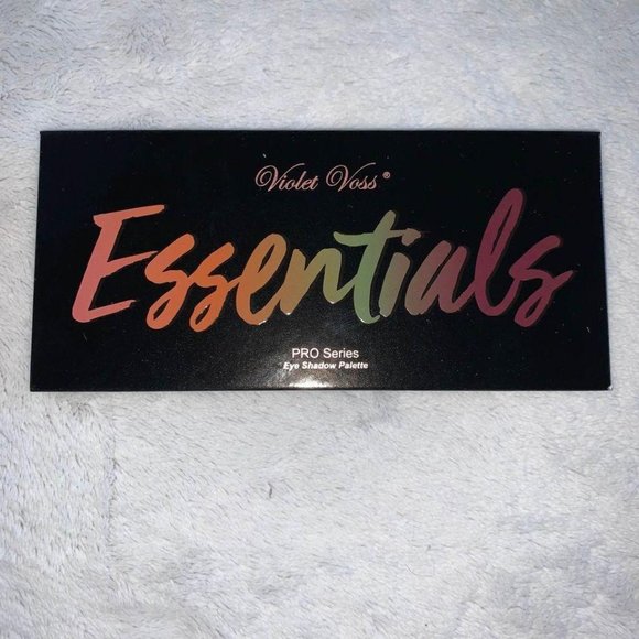 Violet Voss Essentials Eyeshadow Palette - Picture 2 of 3
